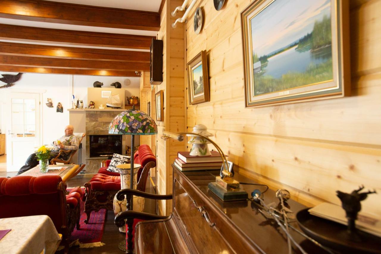 ブオツォ マーヤ B&B Vuotso エクステリア 写真